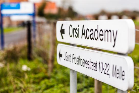 Road sign Orsi Academy