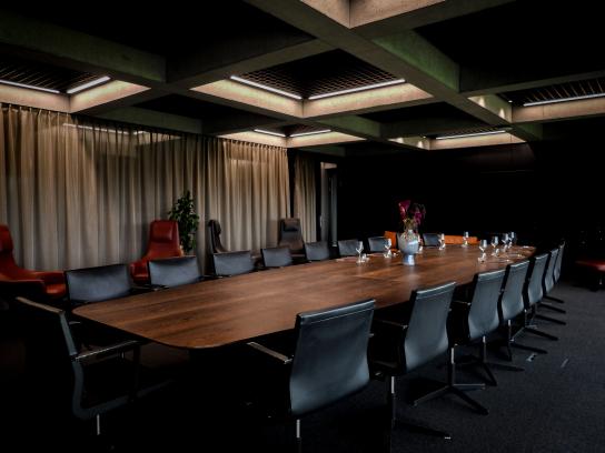 20250820 Sax boardroom