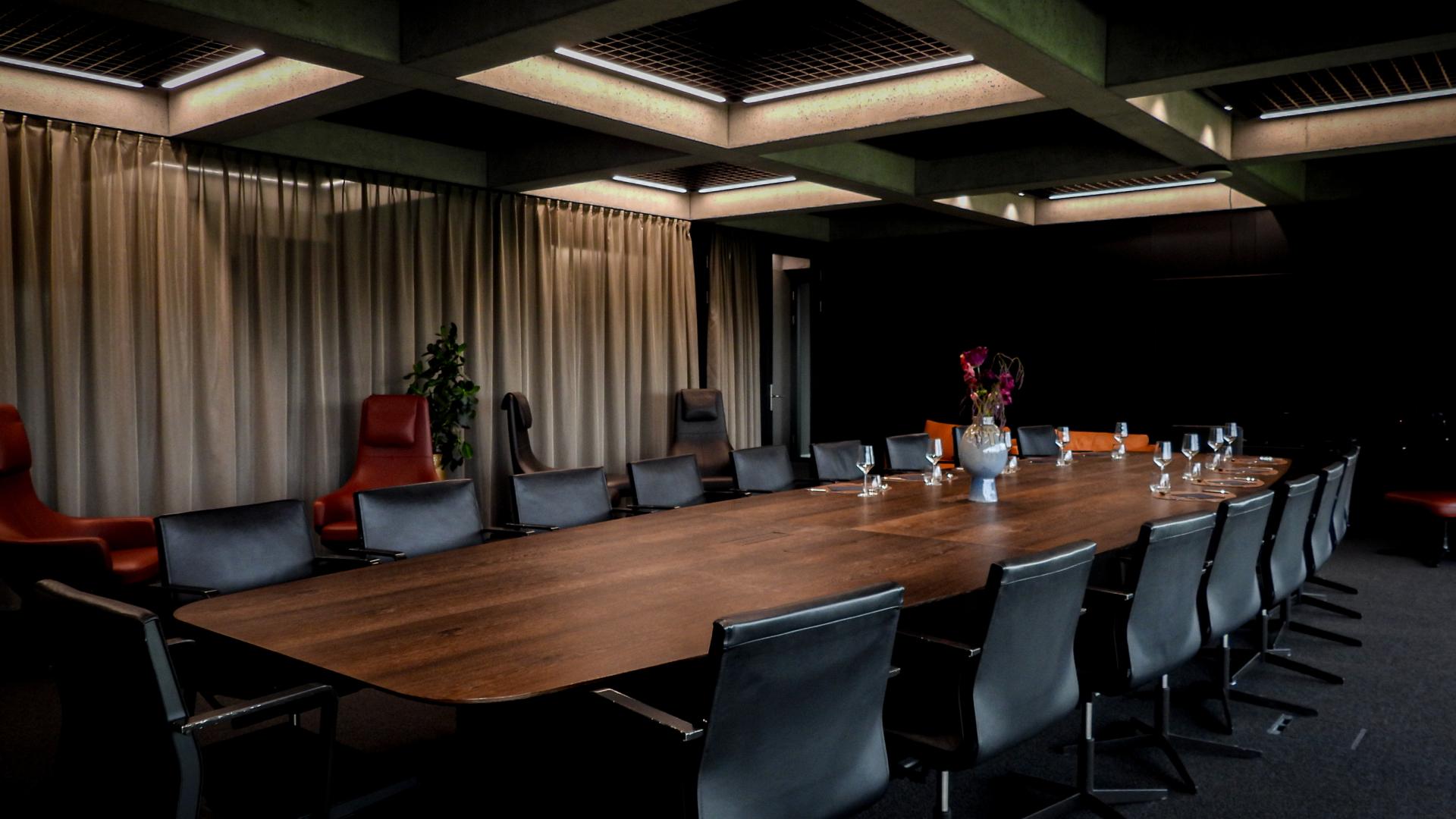 20250820 Sax boardroom